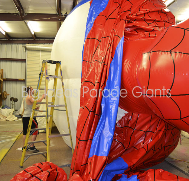 Creating the Spiderman Parade Balloon